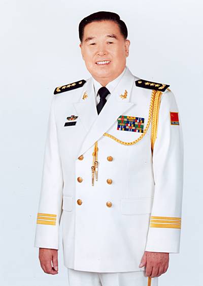 周坤仁（原解放军总后勤部政委）