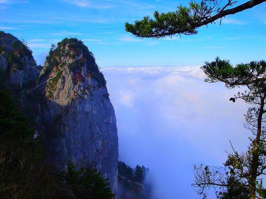 天竺山（陕西省山阳县的景区）